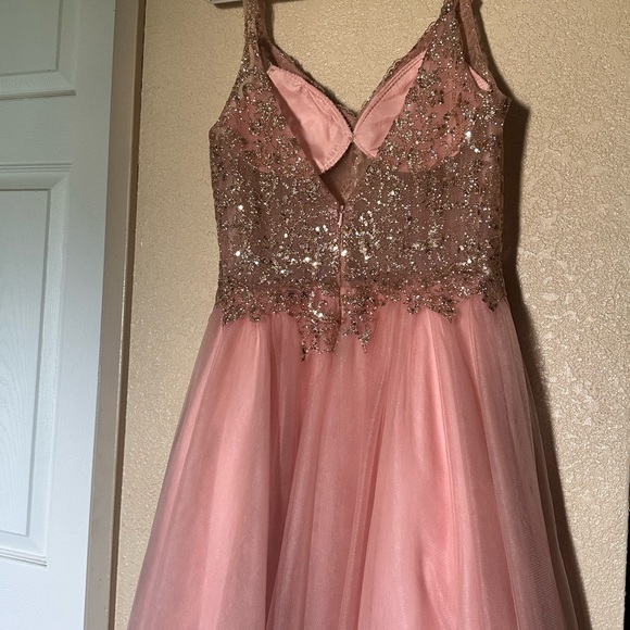 Elegant Pink Sequin Kids Formal Dress - Picture 4 of 6